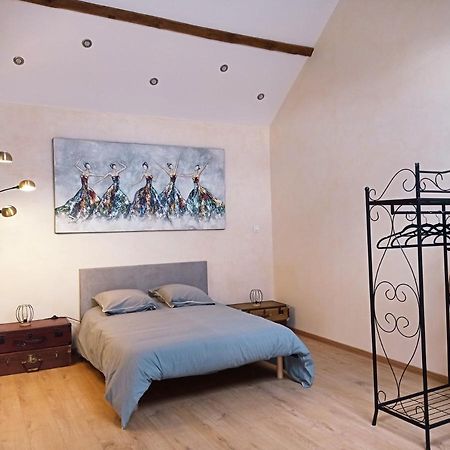 Villa La Grange de Marie à St Angel - Magnifique Grange Rénovée en loft pour 1 à 6 pers à Saint-Angel  Extérieur photo